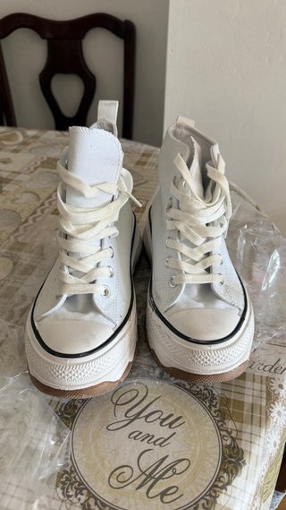 Zapatillas botín blancas