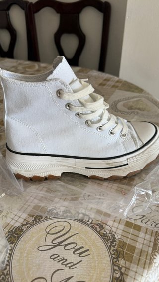 Zapatillas botín blancas