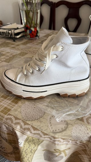 Zapatillas botín blancas