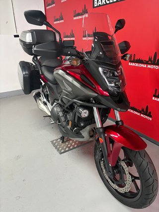 HONDA NC 750 X DCT DEL AÑO 2019 !! MUY EQUIPADA !!
