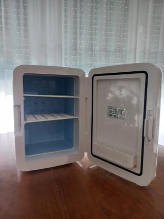 Nevera Portátil Mimma 10L Termoeléctrica