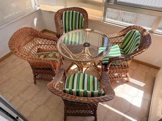 Conjunto Terraza Mimbre Mesa y 4 Sillas