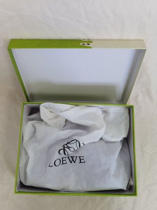 Bolso Loewe bandolera piel rojo