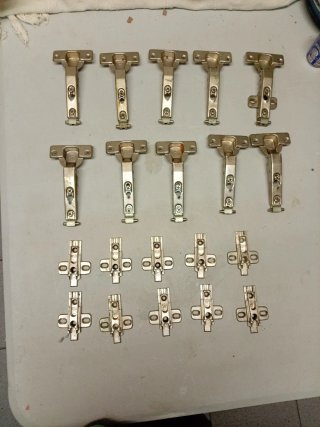 10 Bisagras para Muebles