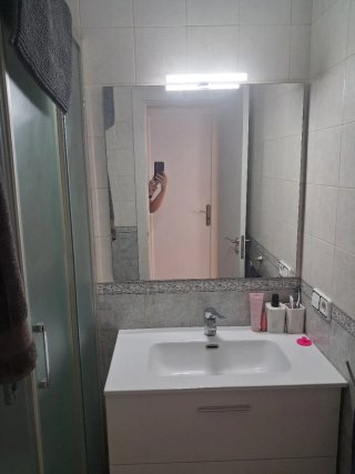 Espejo de baño moderno