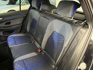 Volkswagen Golf 2024 R PERFORMANCE