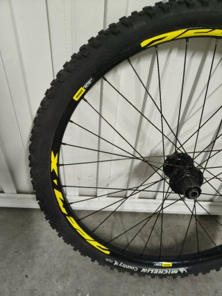 Rueda Trasera Enduro 12x150mm