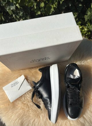 Alexander McQueen Scarpe Pelle Nere Taglia 38
