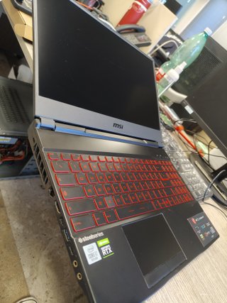 Notebook Gaming MSI i7 16GB RAM 1TB SSD RTX 2060
