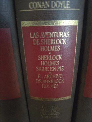 Cofre con 3 livros Sherlock Holmes