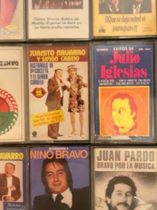 Lote 36 Casetes Música Variada, Humor y Folk