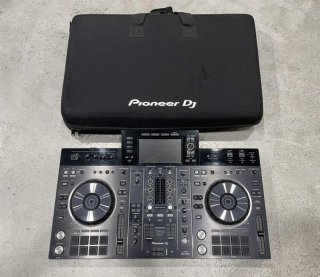 Pioneer DJ XDJ-RX2 + Bag