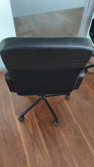 Silla de oficina Ikea negra