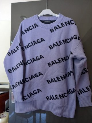 Maglione Balenciaga Lilla Scritte Nere Taglia M