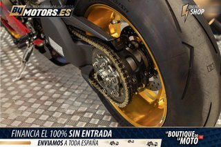 DUCATI Panigale V4 R Akra - embrague - FULL EXTRAS - IMPECABLE