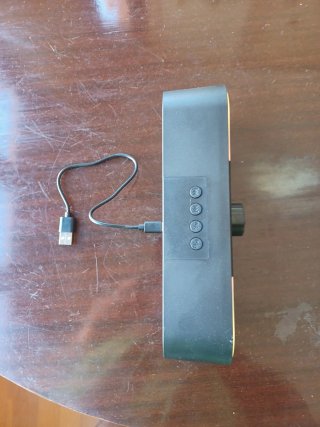 Barra de Sonido Plata y Negra