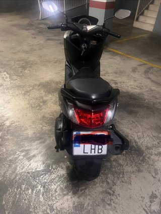 Yamaha NMAX Maxi-Scooter