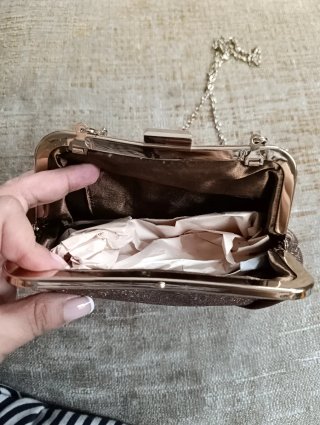 Bolso de mano y colgar de gala marrón