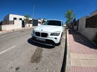 BMW X1 2011