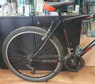 Bicicleta de Montaña / Indur 18V / 26p