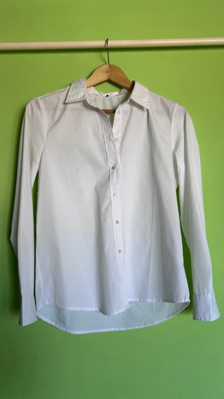 Camisa blanca elegante