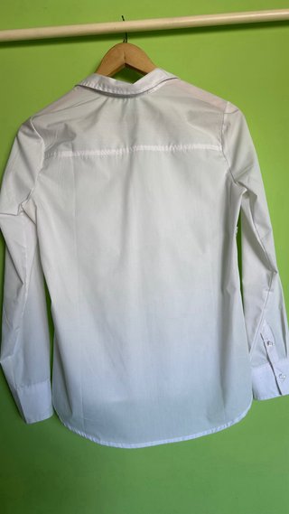Camisa blanca elegante