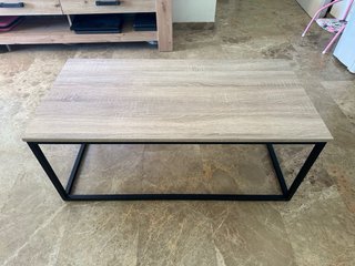 Mesa baja madera y metal