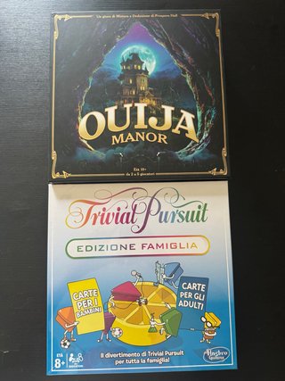 Giochi da tavolo Hasbro: Ouija Manor e Trivial Pur