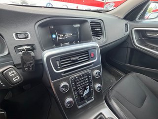 Volvo V60 2.0 150cv 2016 (C)