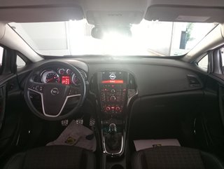 Opel Astra 2016