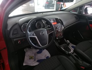Opel Astra 2016