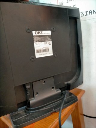 Televisor OKI 15 Negro