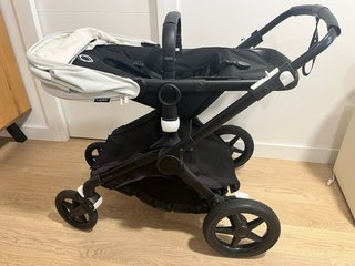 Bugaboo Fox 3 Silla + Capazo Arena