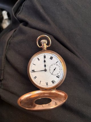 Reloj de bolsillo de oro maquinaria suiza