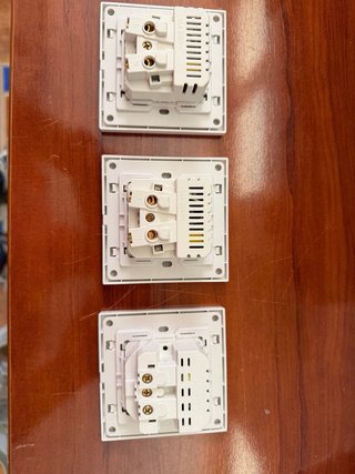 Enchufe Pared con USB Tipo C y USB