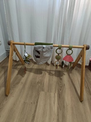 Parque de juegos para bebé de madera