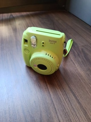 Cámara Instax Mini 9 Fujifilm Verde