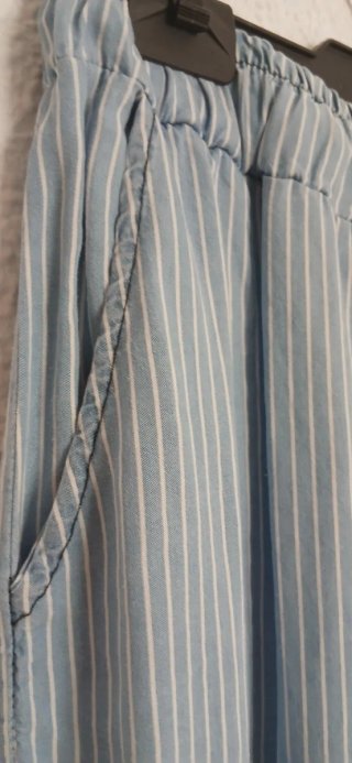 Pantalón recto rayas azul y blanco