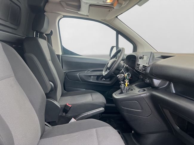 Toyota Proace 2022, foto 10