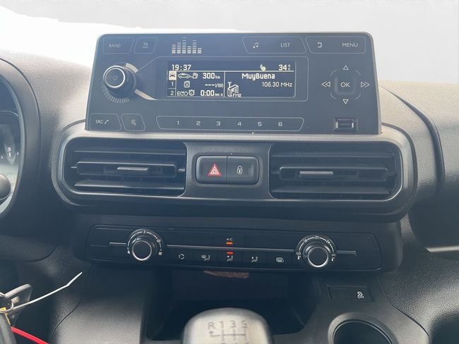 Toyota Proace 2022, foto 16