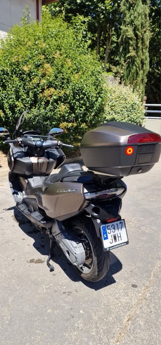 BMW C 650 GT · 25.000 km · 919€ revisión BMW ·