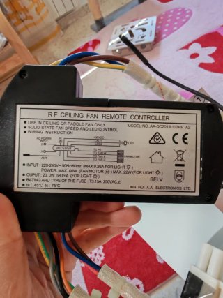 Ventilador de Techo LED Multicolor