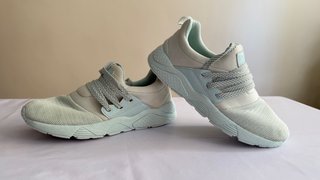 Zapatillas deportivas niñas beige y azul