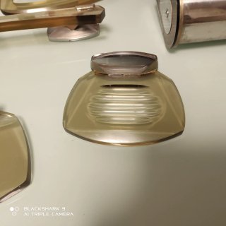 Conjunto baño metacrilato marrón claro