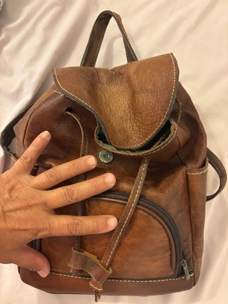 Mochila de piel auténtica