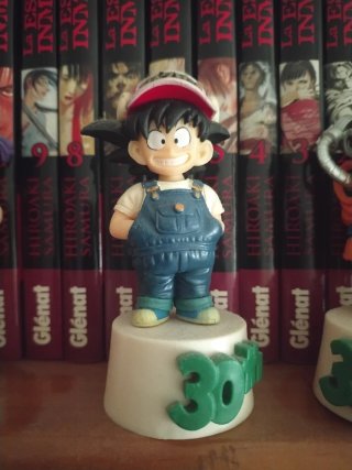 3 Figuras Arale, Goku y Akira Toriyama
