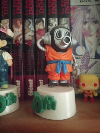 3 Figuras Arale, Goku y Akira Toriyama