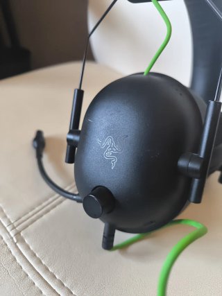 Auriculares Gaming Razer con Micrófono