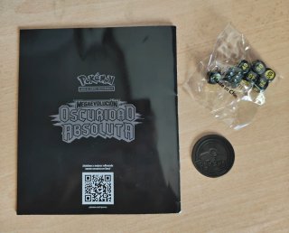 Pack Accesorios ETB Pokémon Oscuridad Absoluta