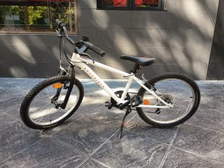Bicicleta infantil Rockrider 20 pulgadas